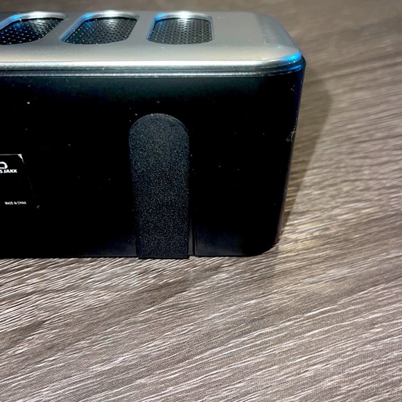 Grill Wireless Speaker - Picture 7 of 7